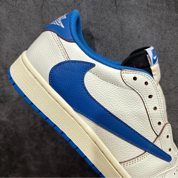 New Travis Scott x Fragment x Air Jordan 1 Low OG White blue Men‘s shoes DM